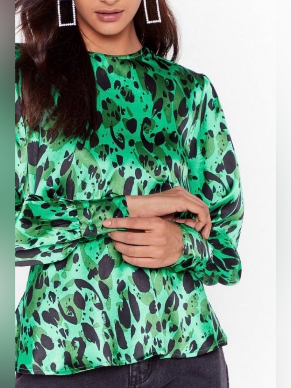 NWT Nasty Gal Green with Black Spots Satin Long Sleeve Blouse 2 (XS)